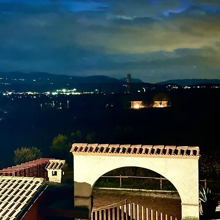 Casa Vacanze La Fioca Tatil Evi *